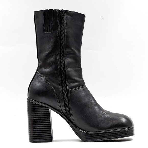 Arizona Jean Company Black Ankle Boots - Picture 10 of 11